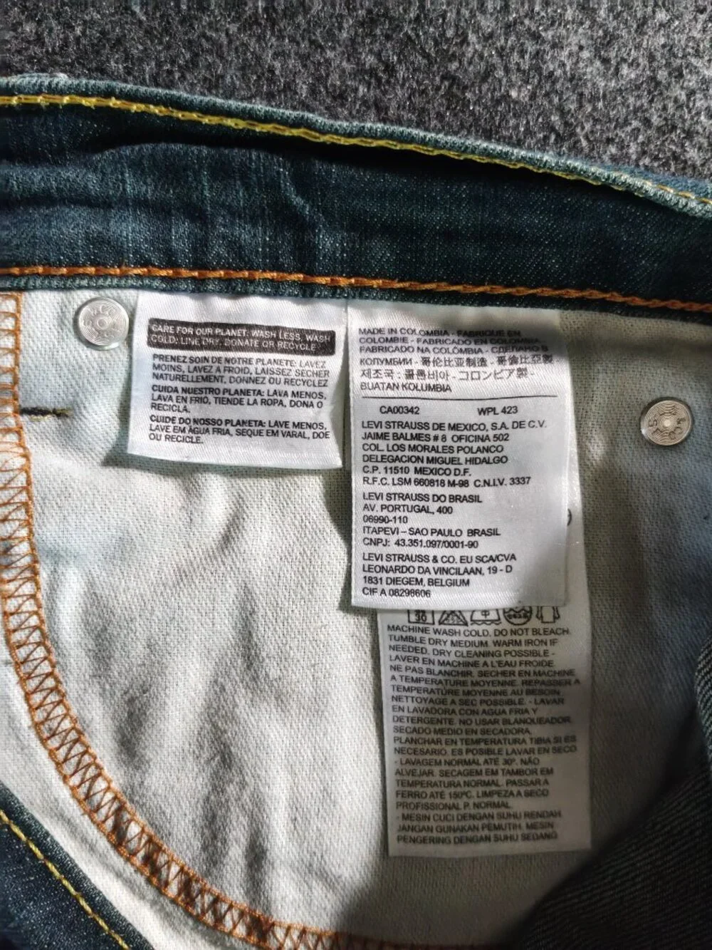 LEVI's 511 Slim Fit Denim Jeans/ Size 33